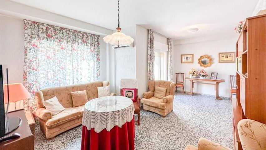 Piso en venta en Andújar, Centro photo 0