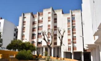 Piso en venta en Chiclana de la Frontera, Fuente amarga photo 0