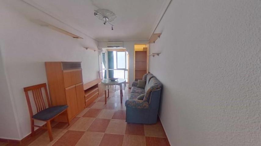 Piso en venta en Córdoba, Av. Barcelona - Viñuela - Rescatado photo 0