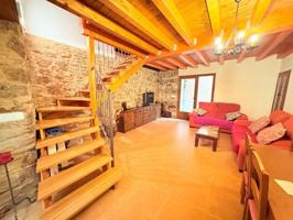 Casa con terreno en venta en Villafranca del Bierzo, Valtuille de arriba photo 0