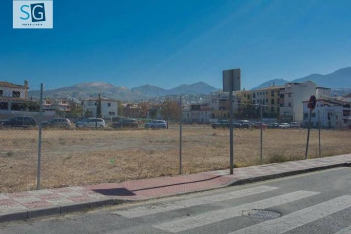 Terreno en venta en Cájar, BELLAVISTA photo 0