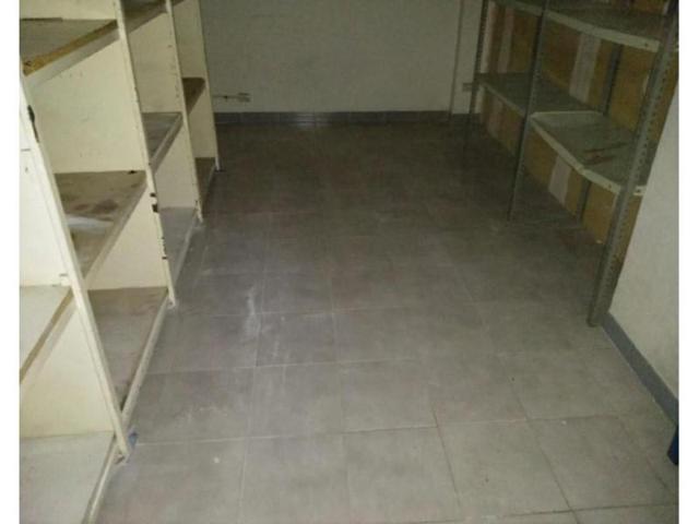 Local comercial en venta en Reus photo 0