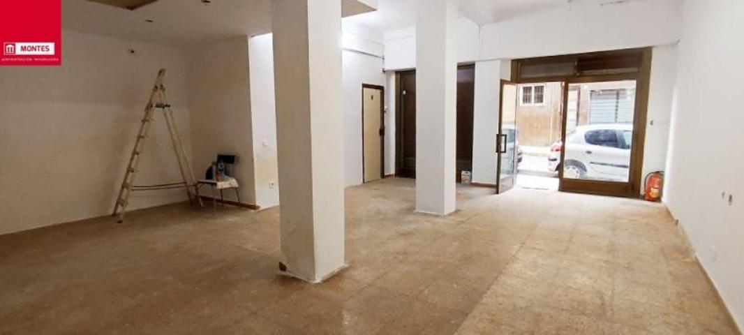 Local comercial en venta en Esplugues de Llobregat, Can Vidalet photo 0