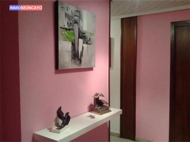 Piso en venta en Tarazona, Laureles photo 0