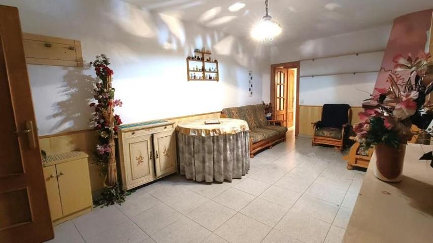 Piso en venta en Blanes, Mas borinot photo 0