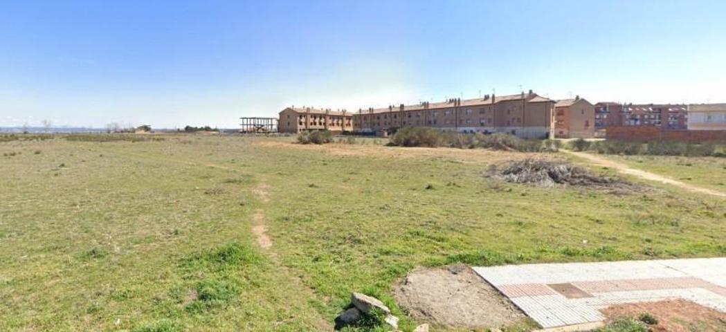 Terreno en venta en Valverde de la Virgen, La Virgen del Camino photo 0