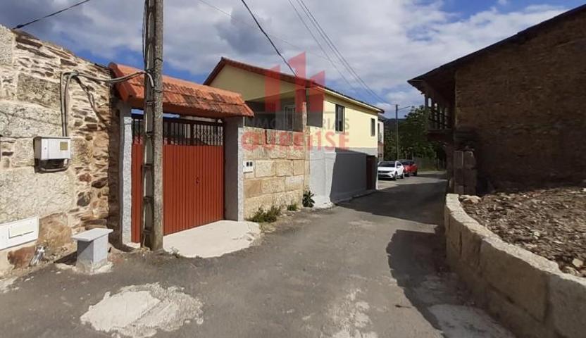 Casa en venta en Barbadás, Alrededores photo 0