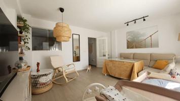 Adosada en venta en Loja, Paseo Publico photo 0