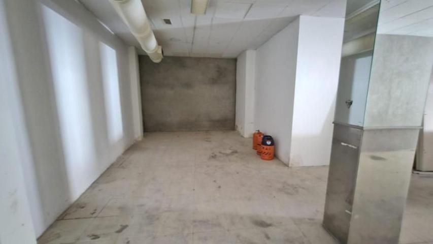 Local comercial en venta en Córdoba, Sagunto photo 0
