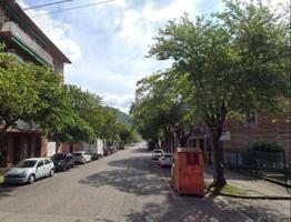 Piso en venta en Olot, Sant miquel 1 photo 0