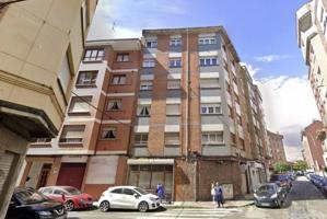 Piso en venta en Gijón, La Calzada photo 0