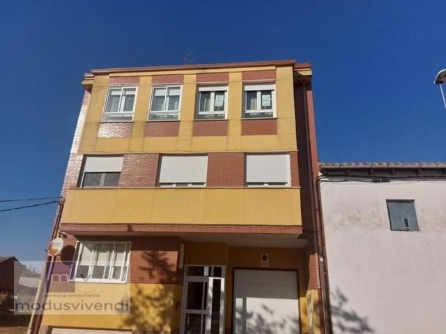 Duplex en venta en Villaquilambre photo 0