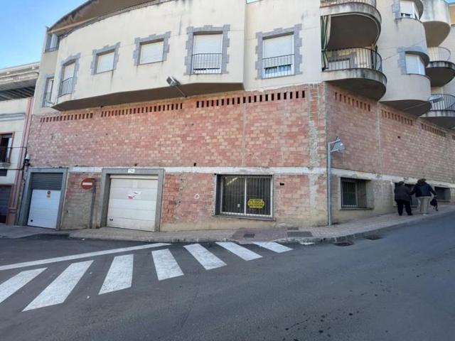 Local comercial en venta en Mengibar, Mengibar photo 0