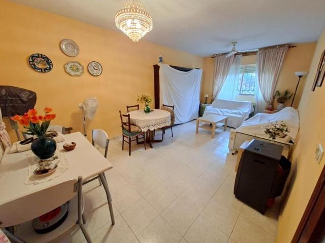 Adosada en venta en El Puente del Arzobispo, Castilla la mancha photo 0