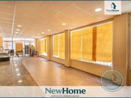 Local comercial en venta en Elche photo 0