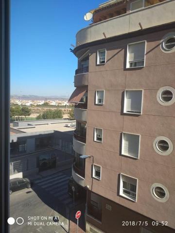 Piso en venta en Torrevieja, Centro photo 0