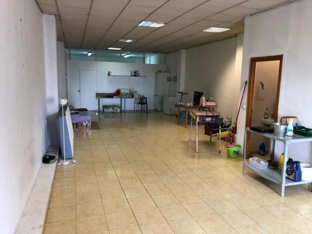 Local comercial en venta en Morón de la Frontera, Alameda photo 0