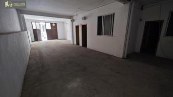 Local comercial en venta en Teruel, Centro photo 0