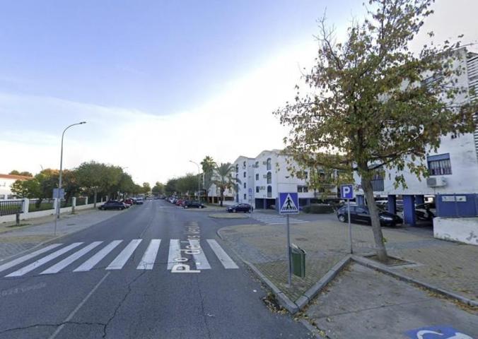 Piso en venta en Córdoba, Parque Azahara photo 0