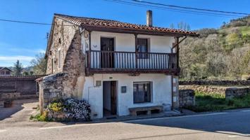 Chalet en venta en Saro, Saro photo 0