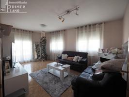 Adosada en venta en Tomelloso, Calle Claudio Coello photo 0