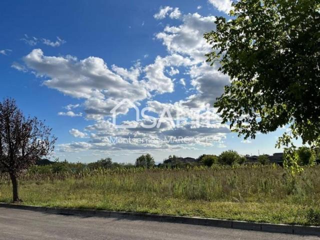 Terreno en venta en Montesquiu photo 0