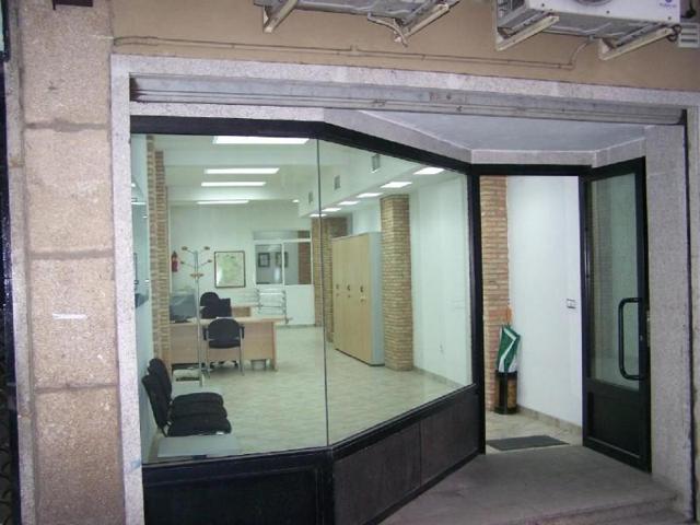 Local comercial en venta en Plasencia, SANTA ANA photo 0