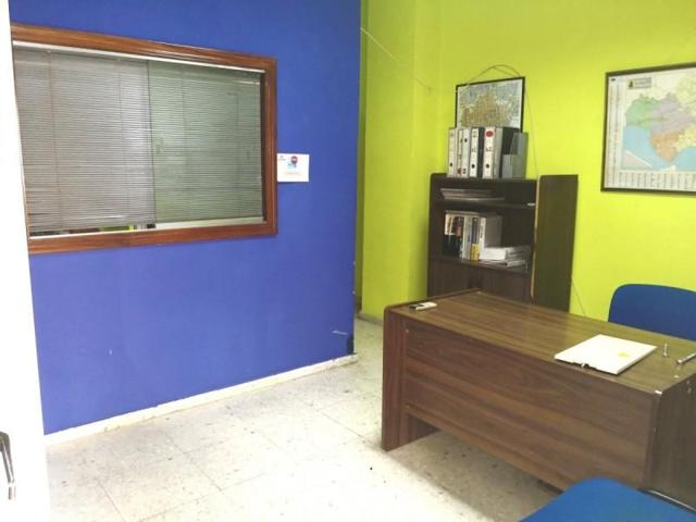 Local comercial en venta en Córdoba, Noreña - Arroyo del Moro photo 0