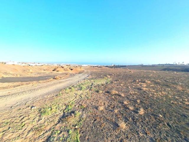 Terreno en venta en Tías, La Asomada photo 0