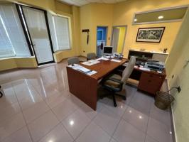 Local comercial en venta en Jerez de la Frontera, Centro photo 0