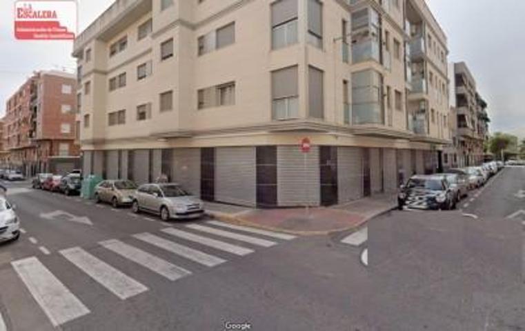 Local comercial en venta en Elche, Elche photo 0