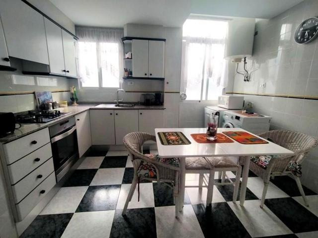Piso en venta en Oliva, Carrer de les Monges Clarisses, 20, 46780 photo 0