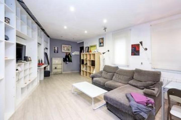 Piso en venta en Granada, Zaidin photo 0