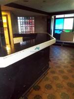 Local comercial en venta en Laredo, Centro photo 0