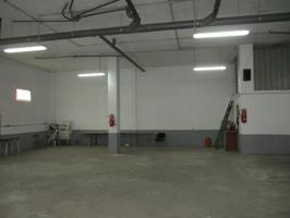 Local comercial en venta en Puertollano, PUERTOLLANO photo 0