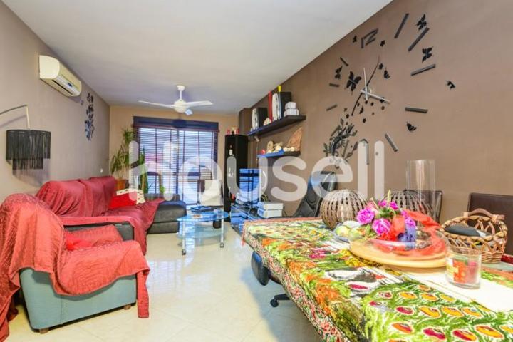 Piso en venta en Burriana photo 0