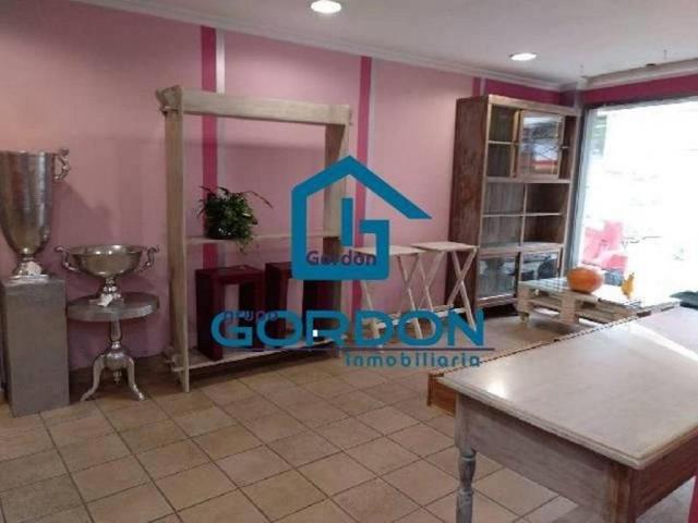 Local comercial en venta en Sanxenxo photo 0