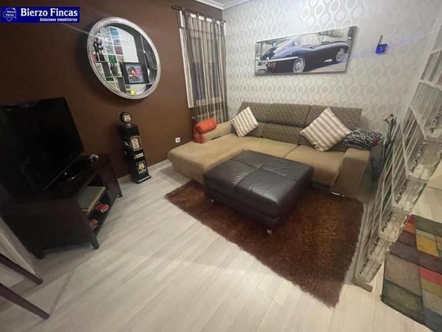 Apartamento en venta en León, Crucero- Pinilla photo 0