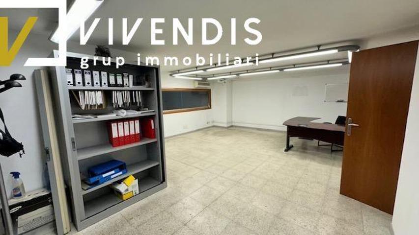 Local comercial en venta en Lleida, PRAT DE LA RIBA - PRINCEP DE VIANA photo 0