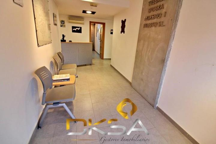 Local comercial en venta en Villarreal, Piscinas photo 0