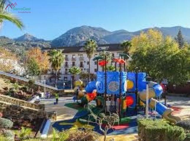 Terreno en venta en Ubrique, PARQUE RAFAEL ALBERTI photo 0