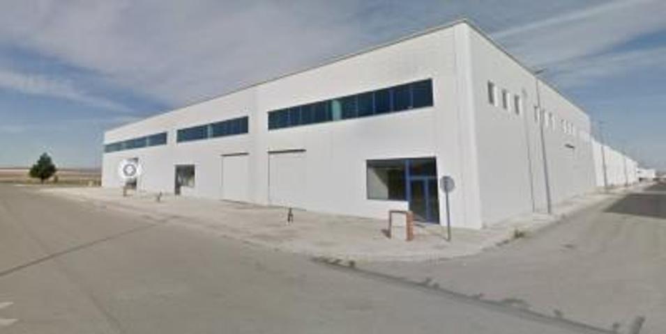 Nave industrial en venta en Albacete, Albacete photo 0