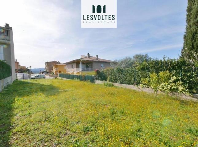 Terreno en venta en La Bisbal d'Empordà, Carrer Canigó, 17111 photo 0