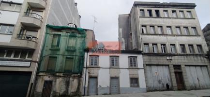 Edificio en venta en Lugo, Cercana Centro photo 0