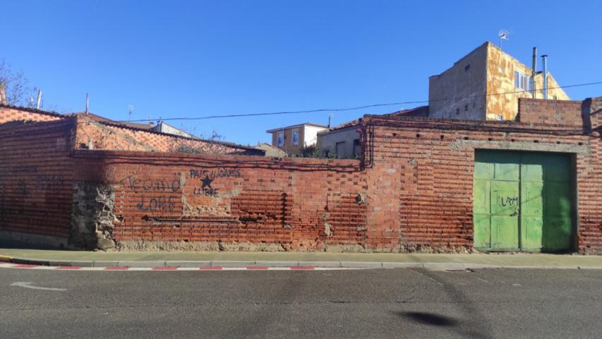 Terreno en venta en La Bañeza, LA BAÑEZA photo 0
