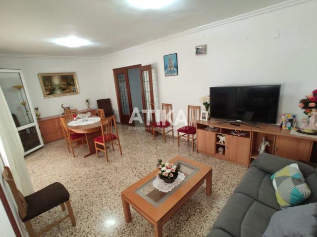 Piso en venta en Ontinyent, Llombo photo 0