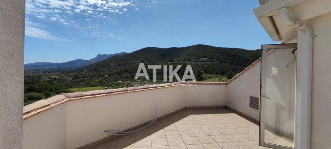Casa en venta en Atzeneta d'Albaida, Atzeneta D'albaida photo 0