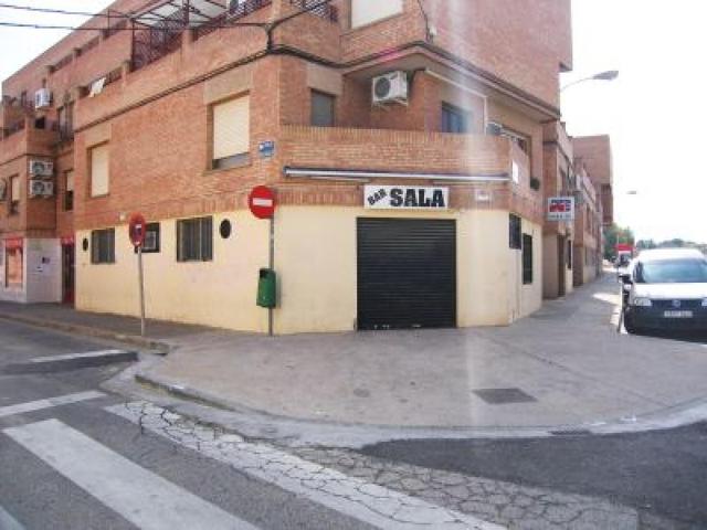Local comercial en venta en Zaragoza, Valdefierro photo 0