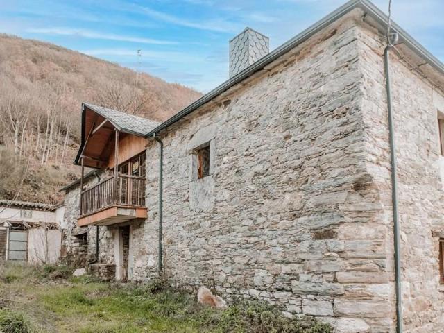 Casa en venta en Barjas, Busmayor photo 0