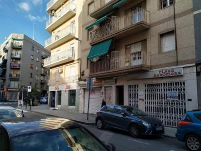 Local comercial en venta en Elche, Plaza Barcelona photo 0